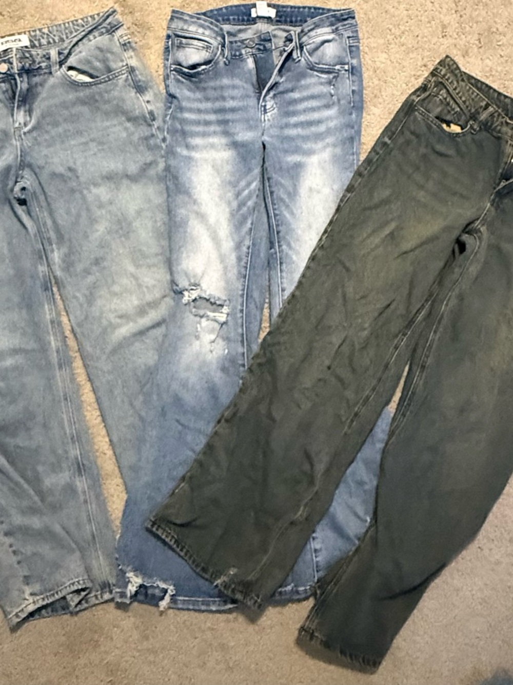 3 Pairs of JeansDSQUARED2 Women's Jeans - Light Blue and Black